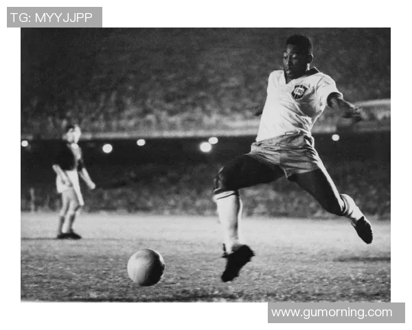 贝利传奇人生:从街头少年到足球王国的永恒之王